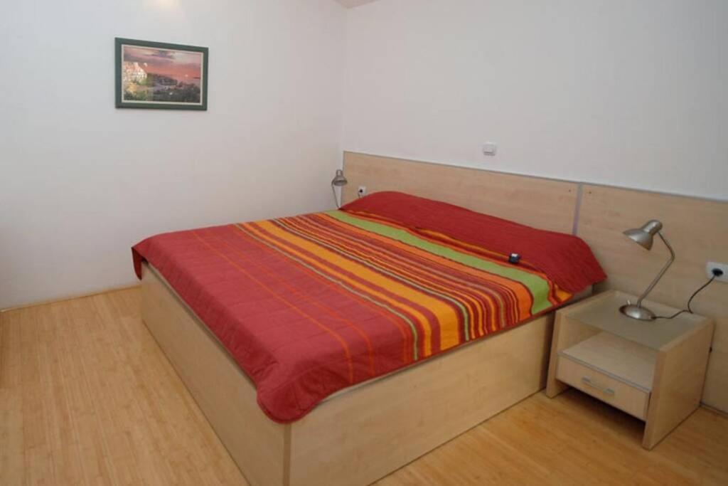 Bmv Room For 2-3 Persons Sveti Stefan Extérieur photo