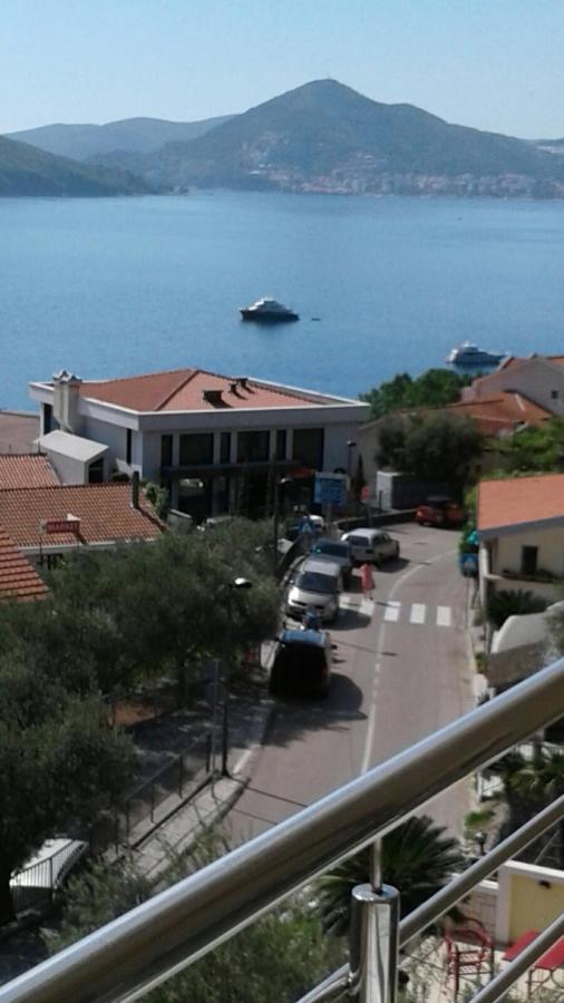 Bmv Room For 2-3 Persons Sveti Stefan Extérieur photo